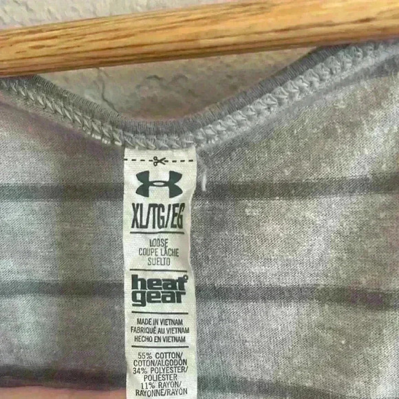 Under Armour Grey Striped Tank Women's XL - Picture 3 of 4